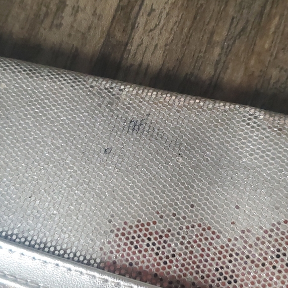 Victoria's Secret Silver Shimmer Envelope Clutch - Picture 7 of 8